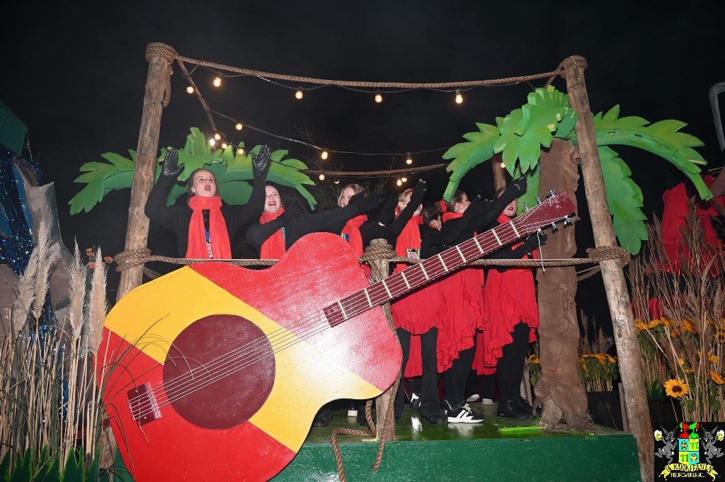 ../Images/Verlichte optocht Noordwijk 2026 023.jpg